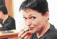 Valrie Zawadsk. Klikni pro vt obrzek v novm okn.