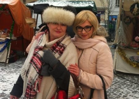 Valrie a Dana Morvkov. Foto z naten Vnonho Kameku, 14.2.2015. Klikni pro vt obrzek v novm okn.