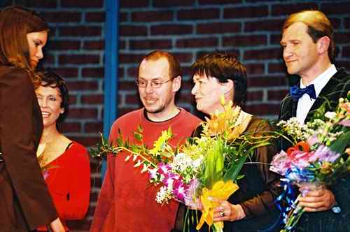 "Děkovačka" (foto: Jana Pertakova) /zleva: M. Šplechtová, L. Hlavica, V. Zawadská a J. Hrušínský/